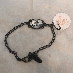 Messy hair don’t care bracelet